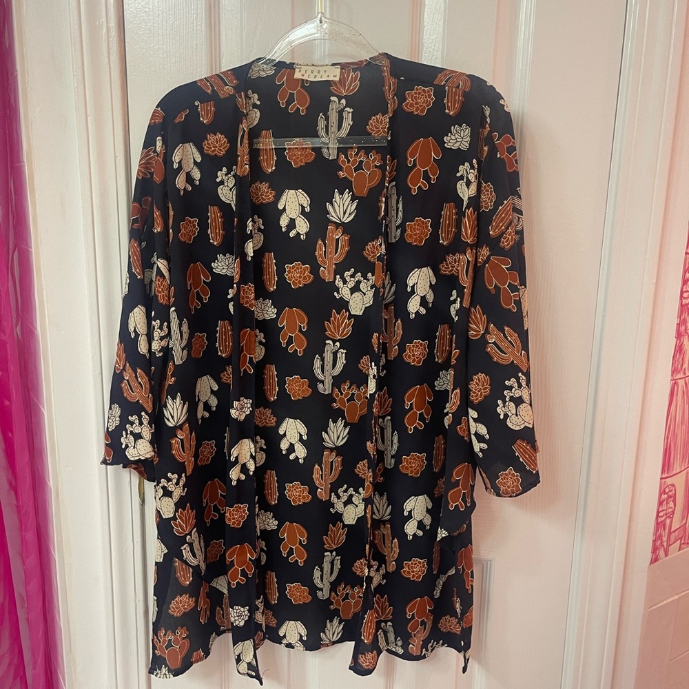 Anthropologie Black and Tan Floral Kimono